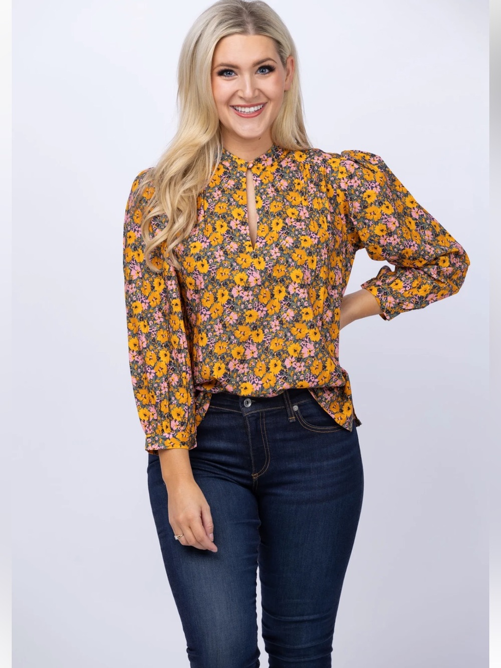 NWT Trovata Birds of Paradise Bailey Blouse in Sunken Garden Size Medium